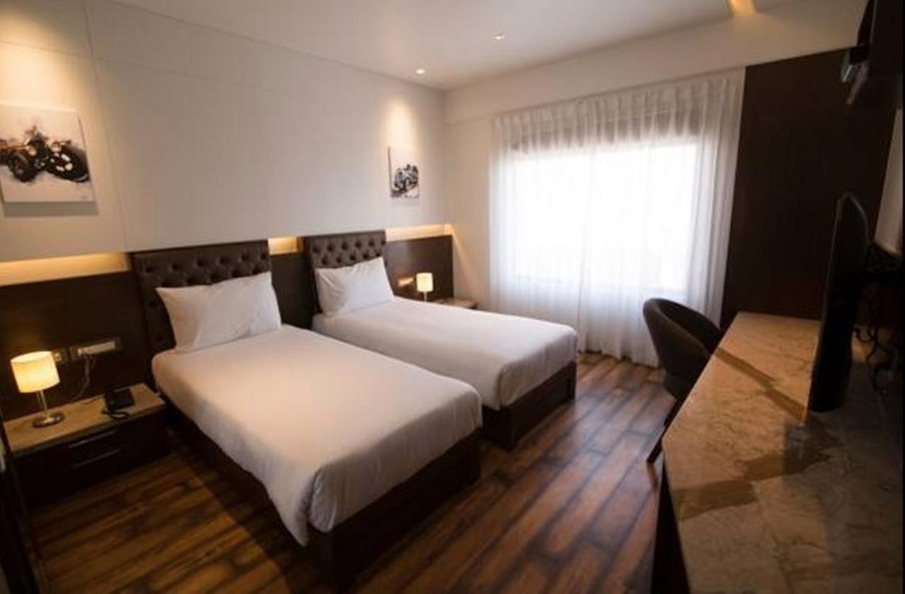 Hotel De Nada-A Luxury Stay Dźajpur Zewnętrze zdjęcie