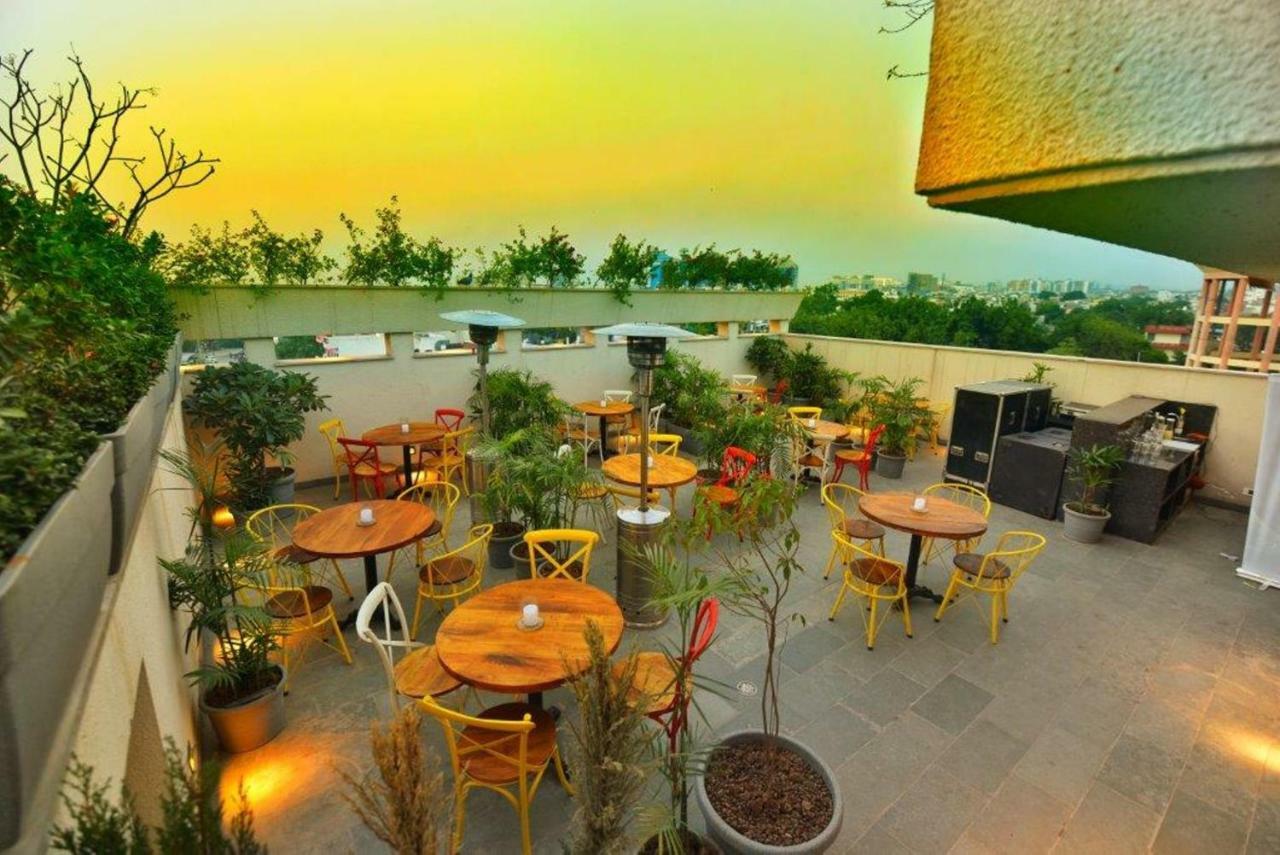 Hotel De Nada-A Luxury Stay Dźajpur Zewnętrze zdjęcie